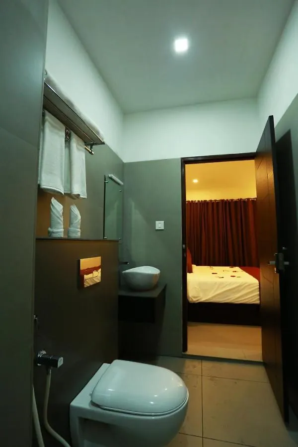 Hotel Satra Wayanad Kalpatta